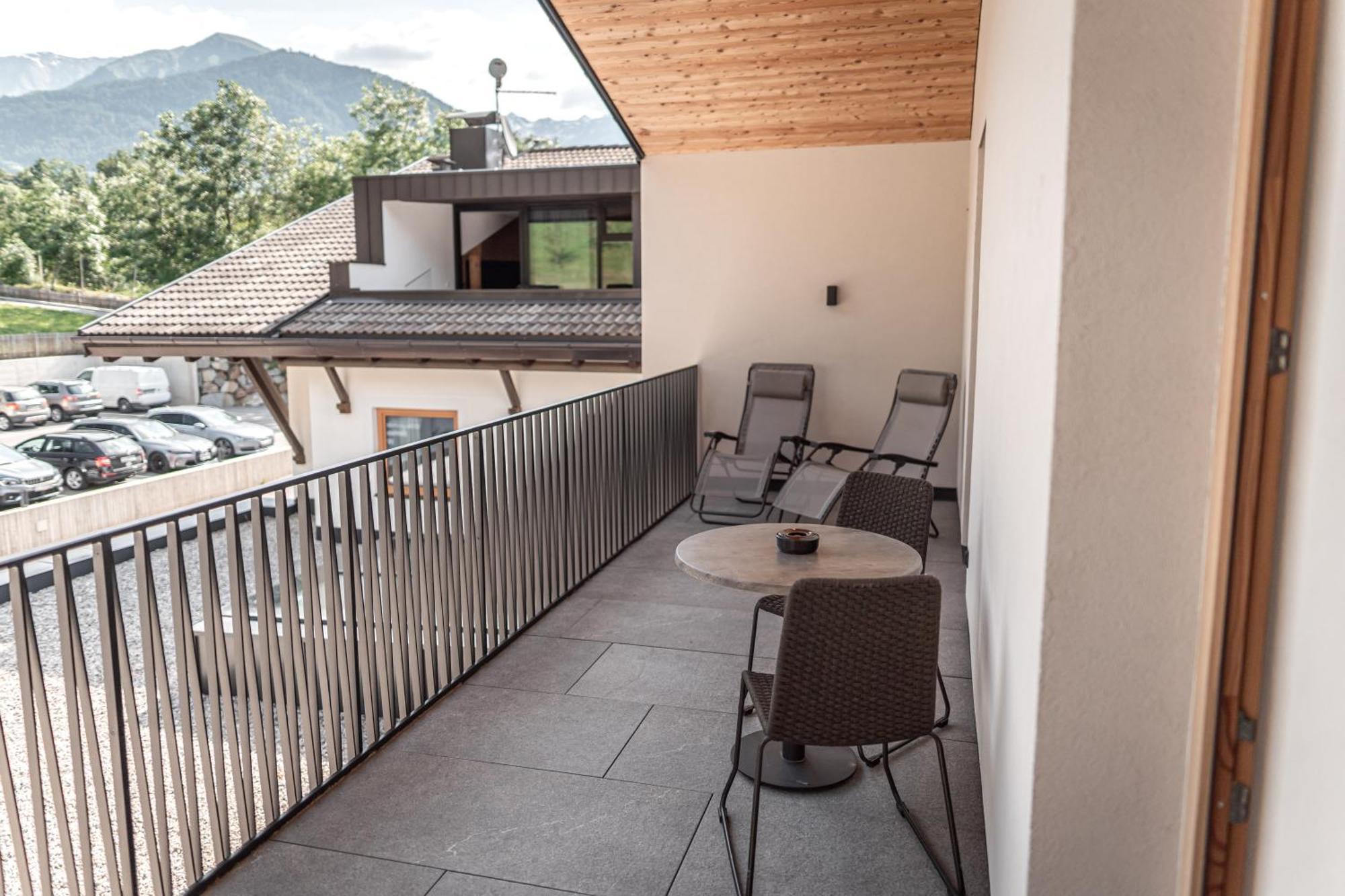 Maraias - Luxury Suites & Apartments บัวร์กูสิโอ ภายนอก รูปภาพ